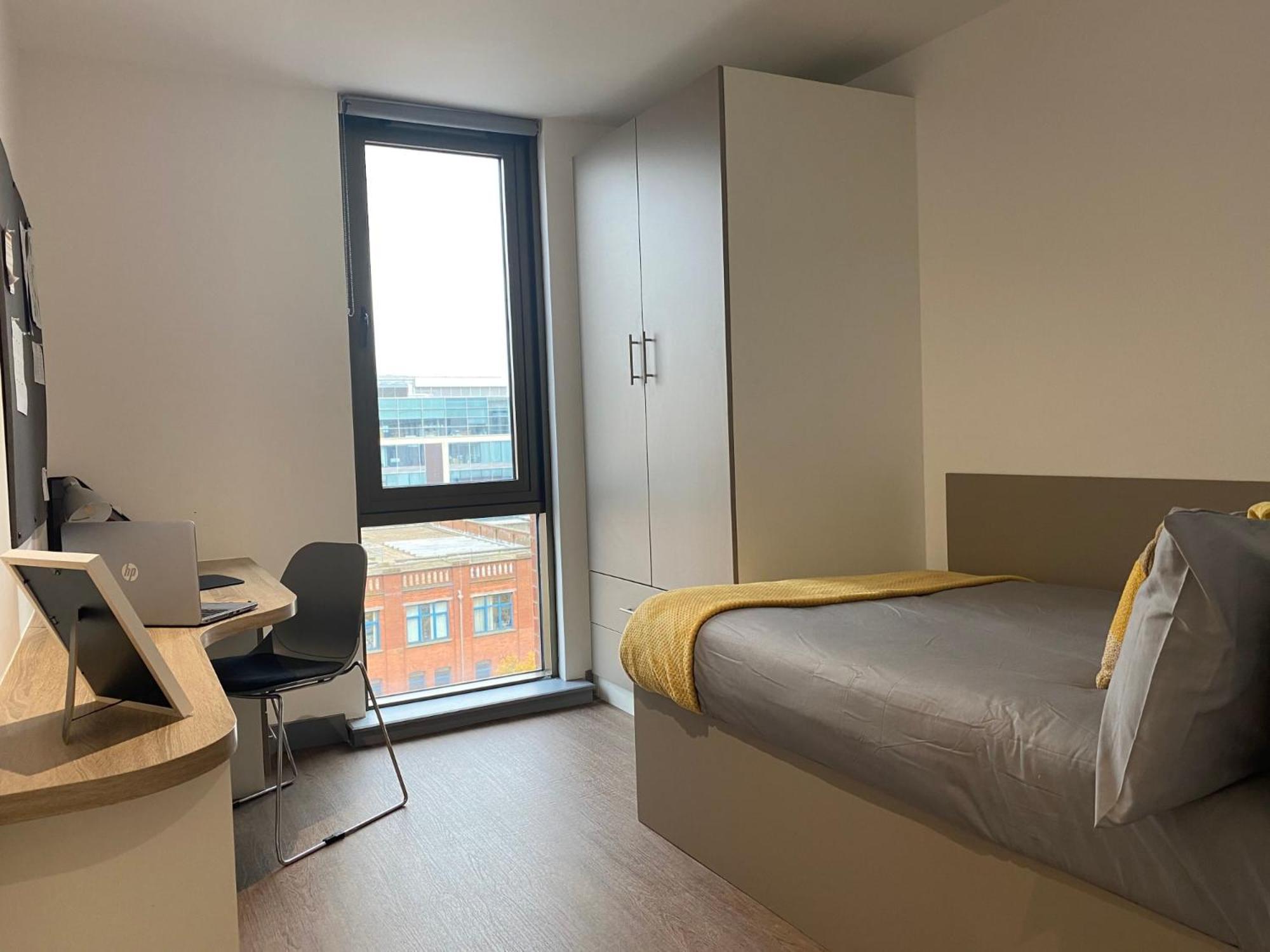 For Students Only At Great Patrick Street Appartement Belfast Buitenkant foto